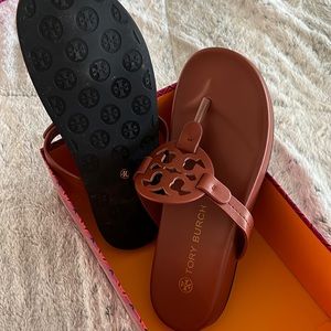 Size 40 brown Tory Burch sandals
